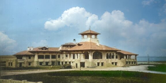 Consilierii locali, convocaţi de urgenţă astăzi în şedinţă. Cumpărarea terenului Palatului Reginei Maria din Mamaia se află pe ordinea de zi