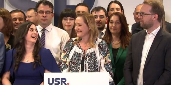 ALEGERI PARLAMENTARE. Elena Lasconi: „Noi, dacă suntem uniți, roboții ruși de pe TikTok nu au cum să ne distrugă democrația”