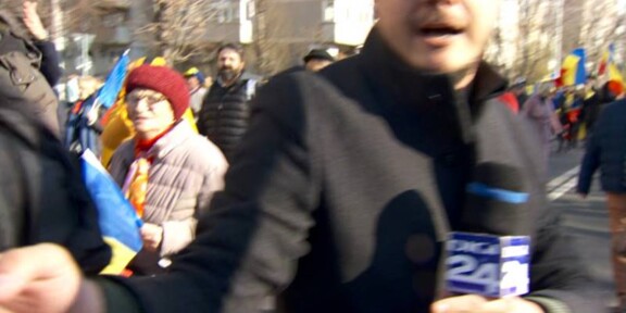 (VIDEO) Jurnaliști ai Digi24, agresați și înjurați de susținătorii lui Călin Georgescu, la manifestația din Parcul Tineretului