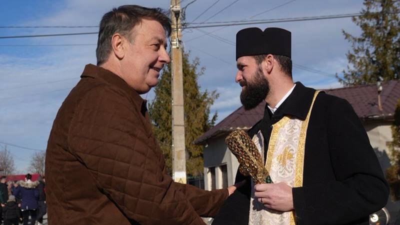 Președintele Consiliului Județean Constanța, Florin Mitroi, alături de comunitățile din Dorobanțu și Nicolae Bălcescu, de Bobotează