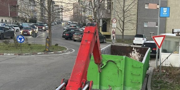 Unde sunt amplasate în această săptămână containerele speciale pentru colectarea deseurilor voluminoase. Ce pot depozita constănţenii în bena verde