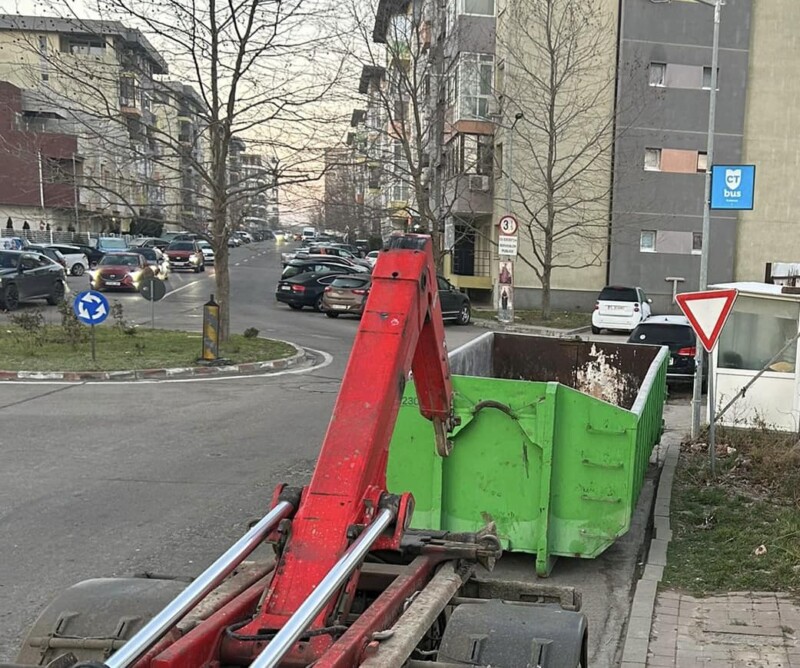 Unde sunt amplasate în această săptămână containerele speciale pentru colectarea deseurilor voluminoase. Ce pot depozita constănţenii în bena verde