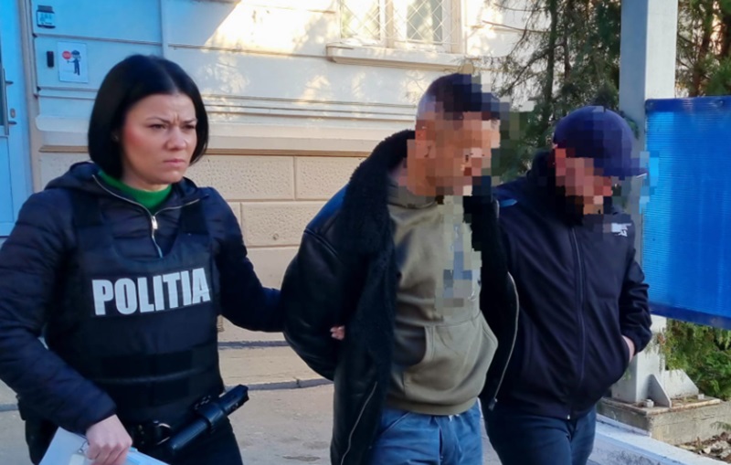 JUDEŢUL CONSTANŢA. Bărbat de 45 de ani, după gratii după ce ar fi întreținut raporturi sexuale cu o fată de 15 ani