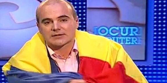 Rareș Bogdan – batistuța îmbibată în moțul rahatului suveranist