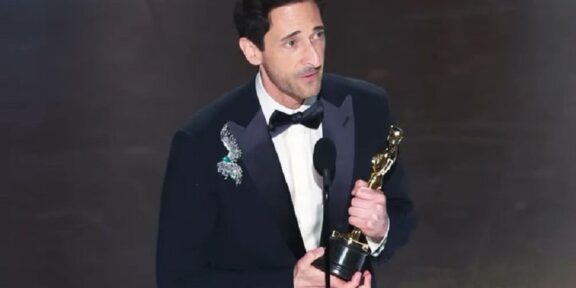 Adrien Brody a doborât recordul pentru cel mai lung discurs la Oscaruri