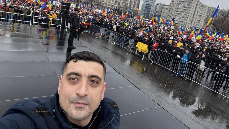 CNA a decis ștergerea postărilor lui George Simion în care incită la violență