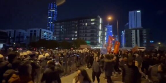 Val de proteste în Turcia. Peste 1.130 de manifestanți au fost arestați, inclusiv zece jurnaliști