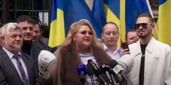 Candidatura Dianei Șoșoacă la prezidențiale a fost respinsă de BEC, iar candidatura lui George Simion a fost validată