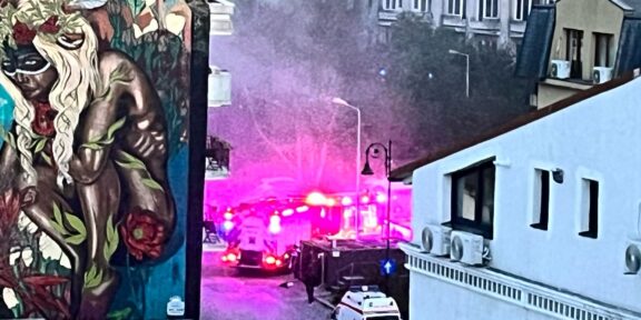 Incendiu la o clădire dezafectată din Constanța