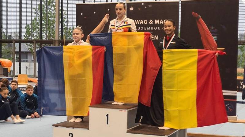 Gimnastele junioare din România au dominat Luxemburgul! Aur și argint pe echipe și la individual