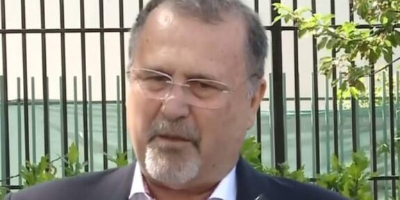 ALEGERI PREZIDENȚIALE 2025. Candidatul independent John-Ion Banu-Muscel a votat: „Cetățenii României au nevoie de o schimbare”