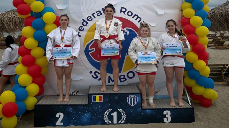 Aur pentru Cristina Blănaru de la CSM Constanța la Naționalele de Beach Sambo