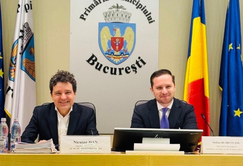 Stelian Bujduveanu, născut în Constanța, a preluat conducerea Primăriei Capitalei