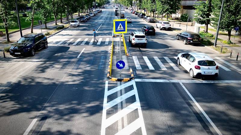CONSTANȚA. O nouă trecere de pietoni cu scuar a fost amenajată pe bulevardul Alexandru Lăpușnanu