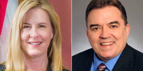 Doi parlamentari democrați din SUA au fost împușcați în casele lor din Minnesota. Unul a murit