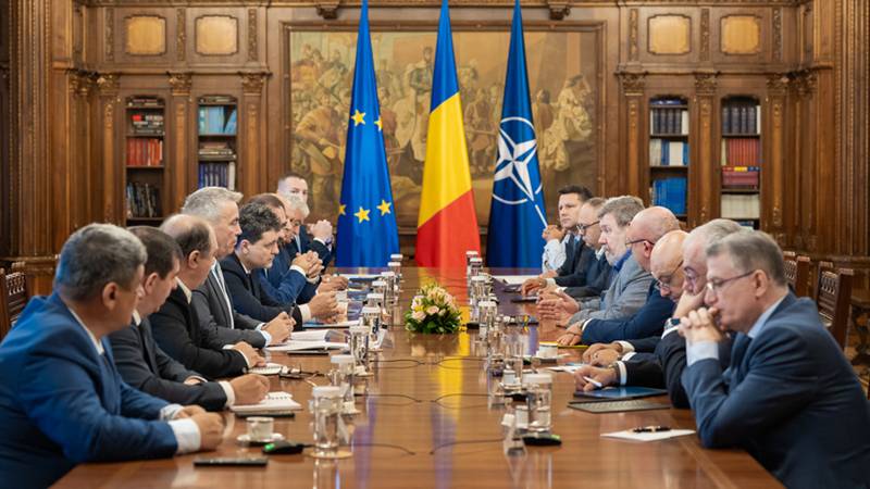 Nicușor Dan: „România se află într-un moment de cotitură”