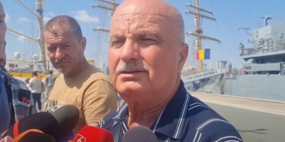 „Nu avea cum să se sinucidă, cred că a fost ucis”. Unchiul marinarului dispărut de la bordul Fregatei „Regele Ferdinand”: „A fost hăituit, insultat, amenințat cu moartea”