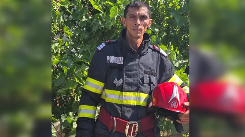 Erou fără pauză. Alexandru, pompier în cadrul ISU Dobrogea, s-a oprit din drumul spre un incendiu pentru a salva o viață: „Nu este prima dată când intervine decisiv”
