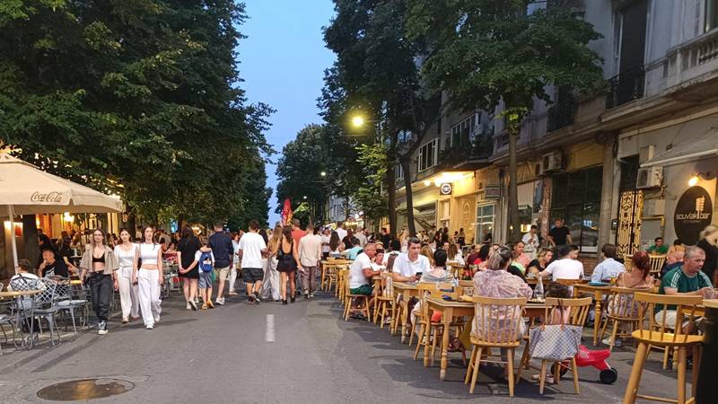 Bulevardul Tomis prinde viață și în acest weekend: spectacole stradale și momente artistice în cadrul SEAstreet