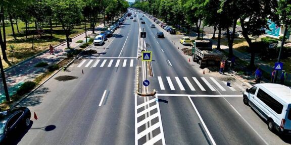 Noi scuaruri mediane au fost amenajate la treceri de pietoni din Constanța și Mamaia