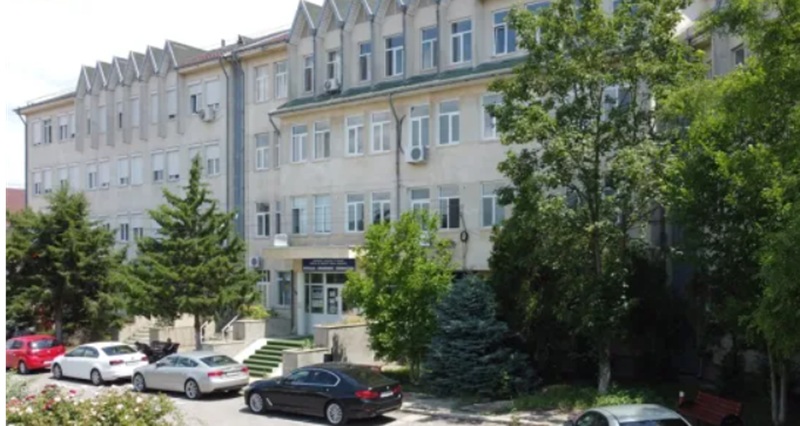 Şefa Serviciului administrativ din Spitalul Cernavodă, trimisă în judecată pentru luare de mită!